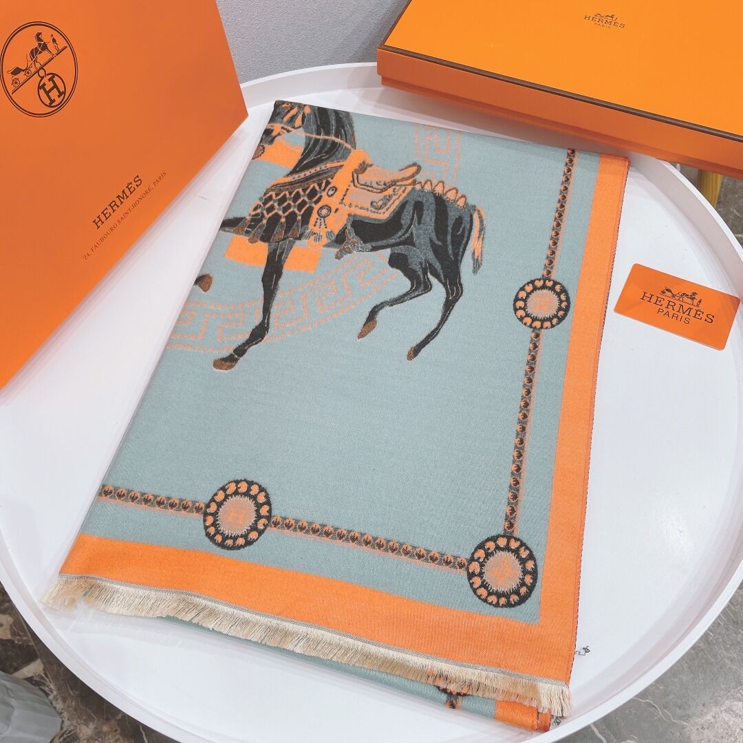 AAA 1:1 Hermes Blue Rocabar Shawl 140cm HT00511