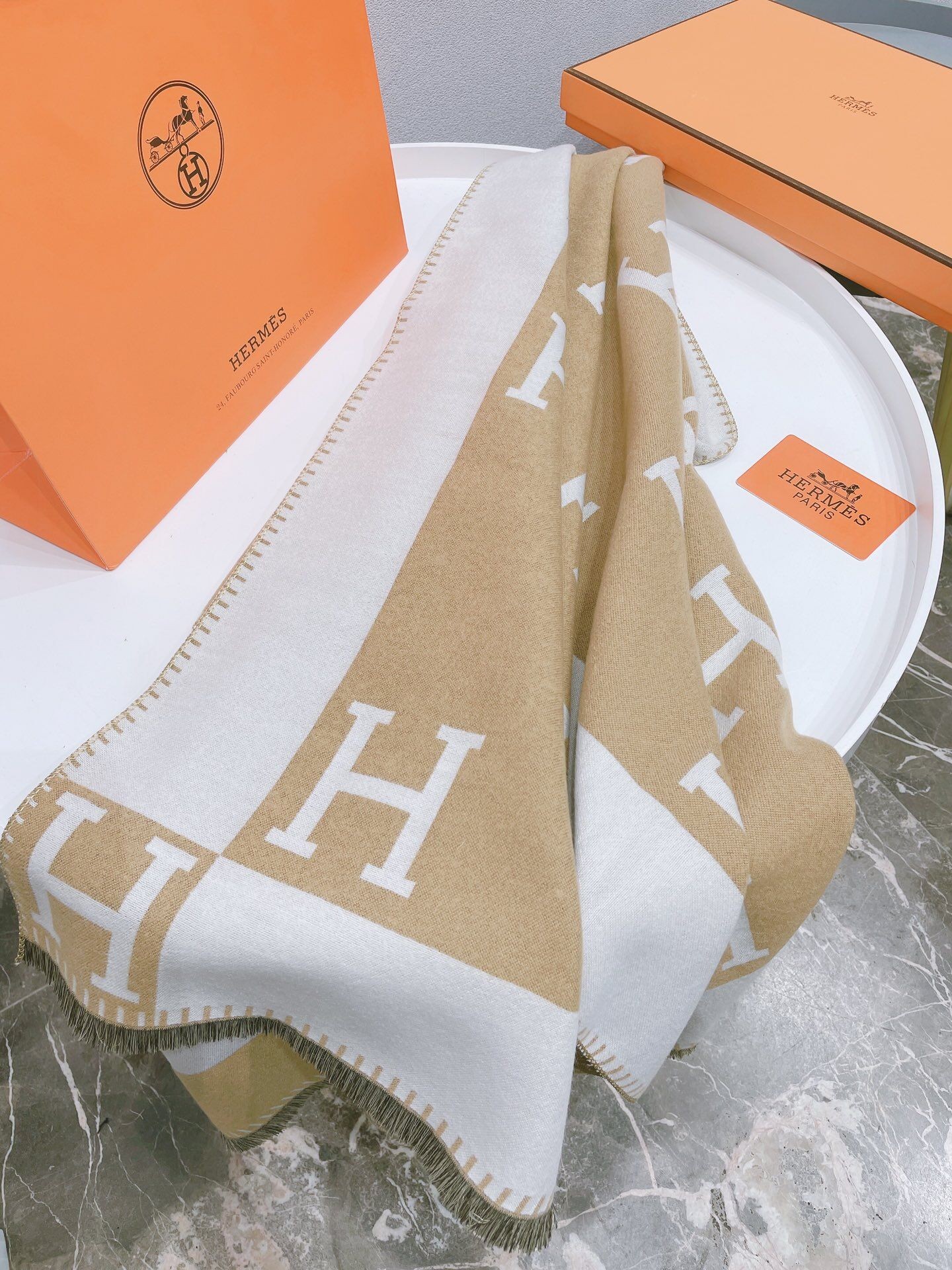 Best Replica Hermes Bordeaux Chamonix Muffler HT00636