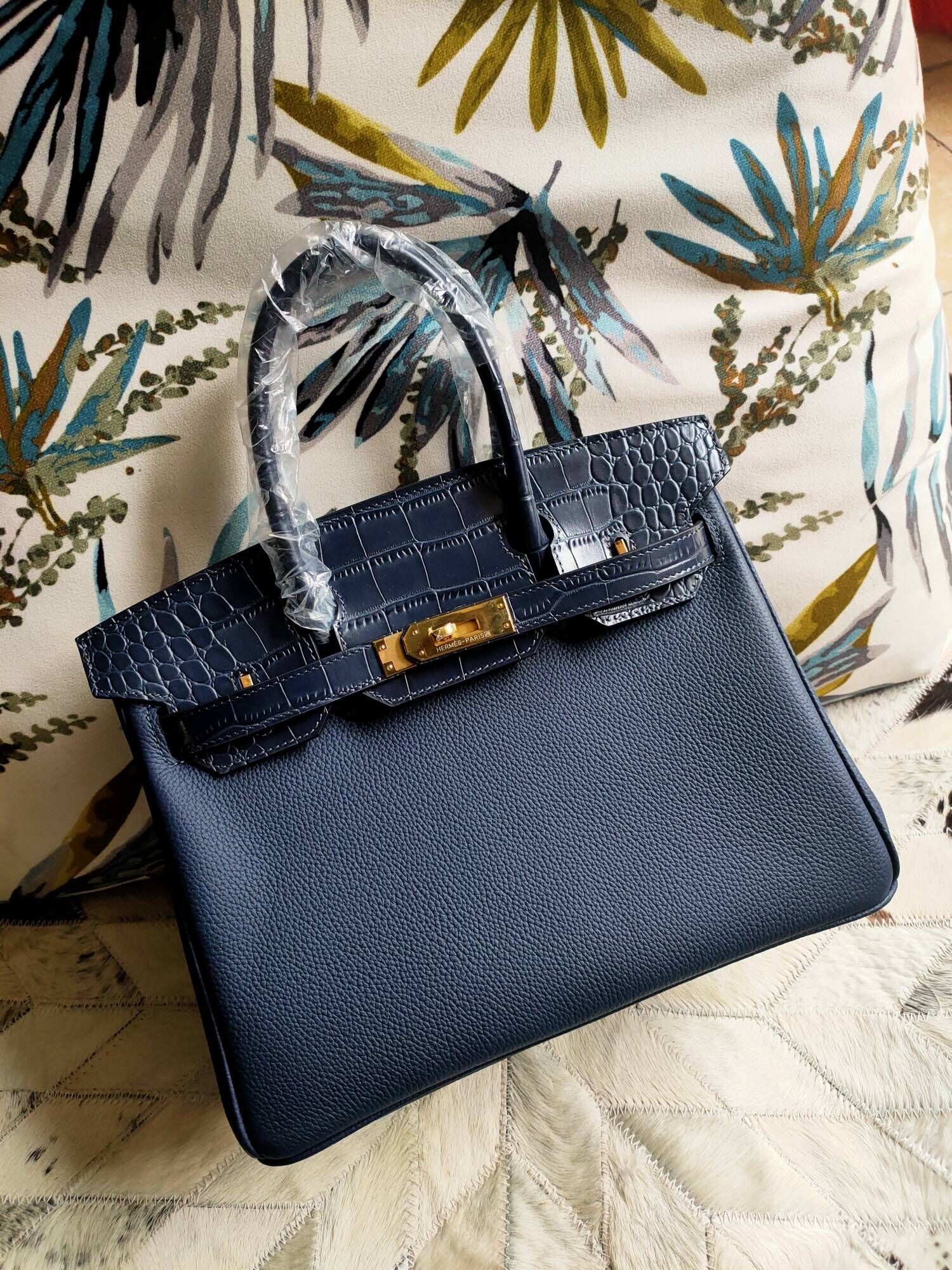 Hermes Birkin 30cm  Bag In Black HT00203