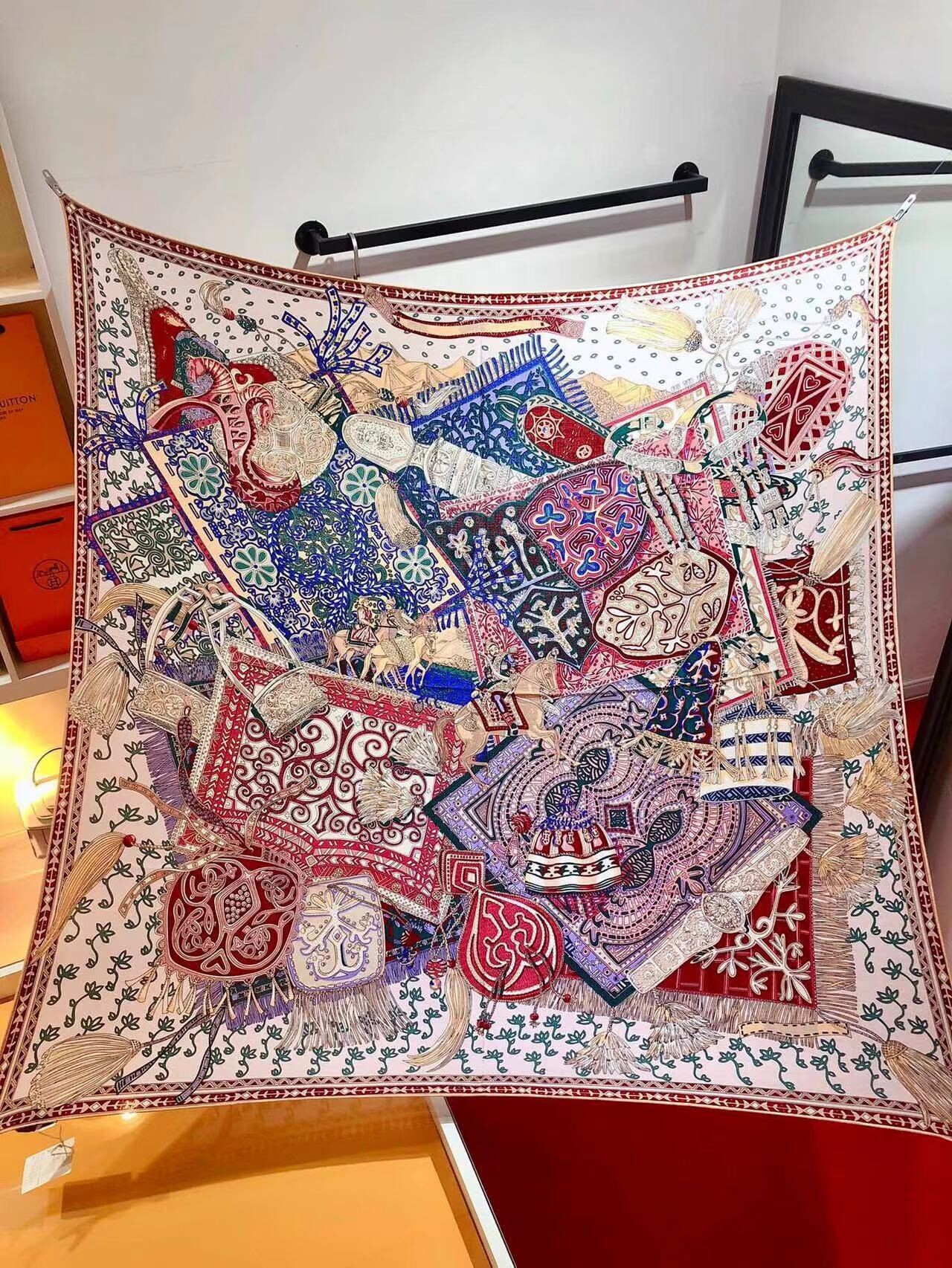 Hermes Ciel Le Pegase d'Hermes au Bloc Shawl HT00838