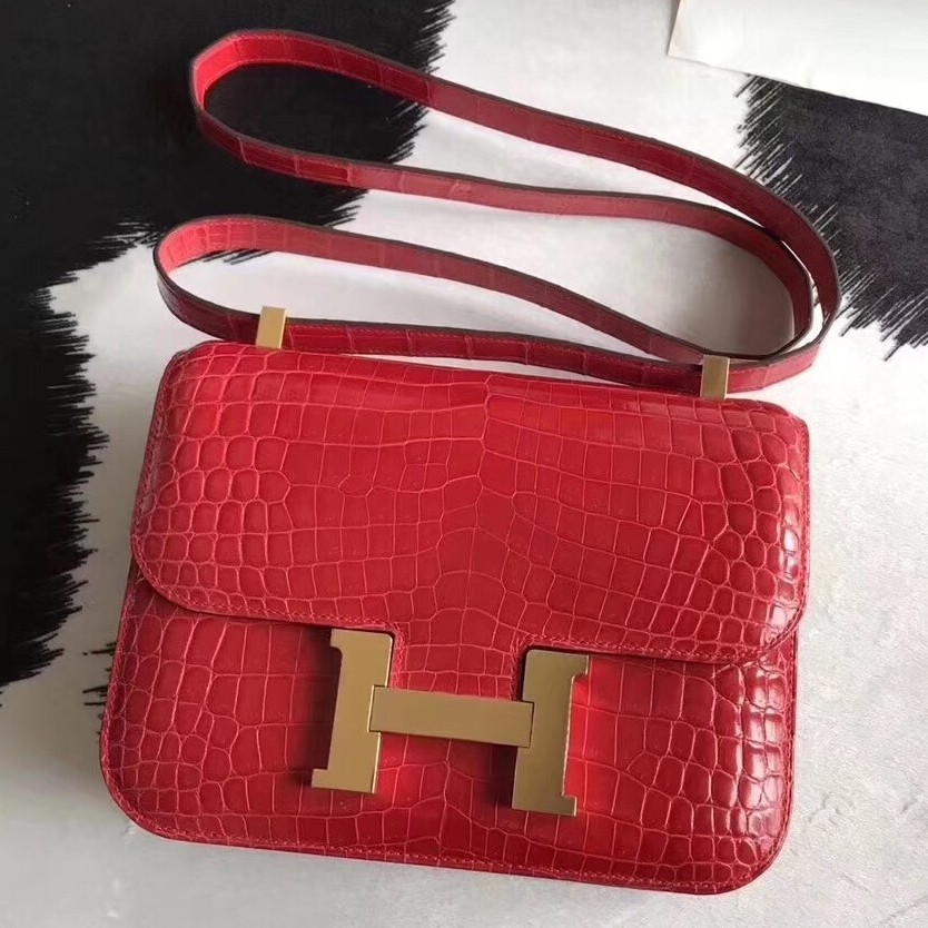 Hermes Constance 24cm Braise Porosus Crocodile HT00957