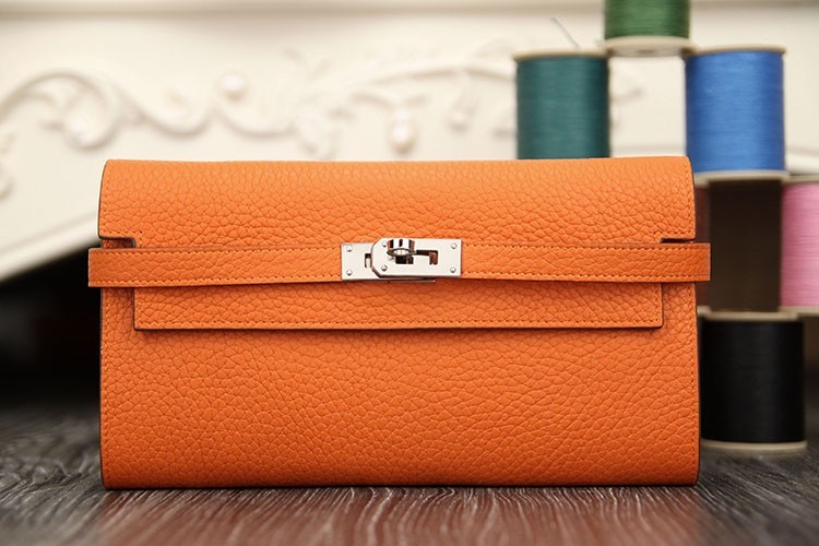 Hermes Kelly Longue Wallet In Orange Clemence Leather HT00757