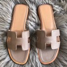 AAA Replica Hermes Oran Sandals In Taupe Swift Leather HT00163